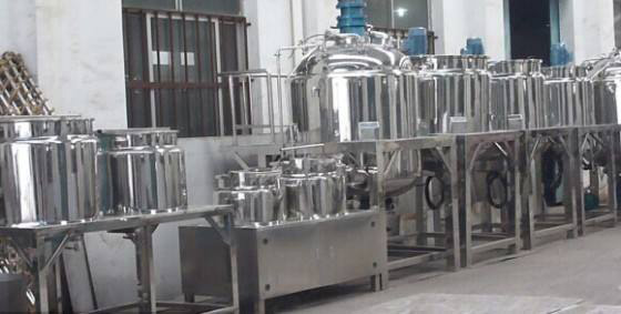 洗衣液增稠劑在洗衣液生產車間中應用 洗衣液增稠劑在洗衣液生產車間中應用