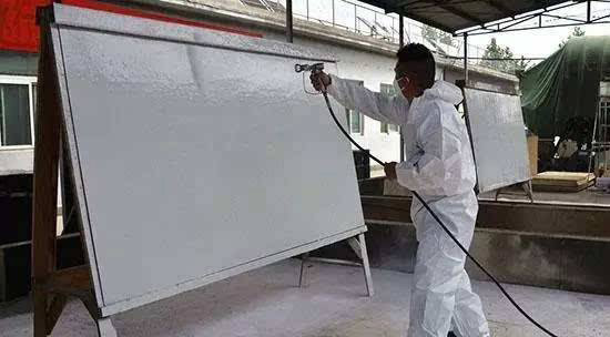 使用水性涂料增稠劑后沒有流掛現象 使用水性涂料增稠劑后沒有流掛現象